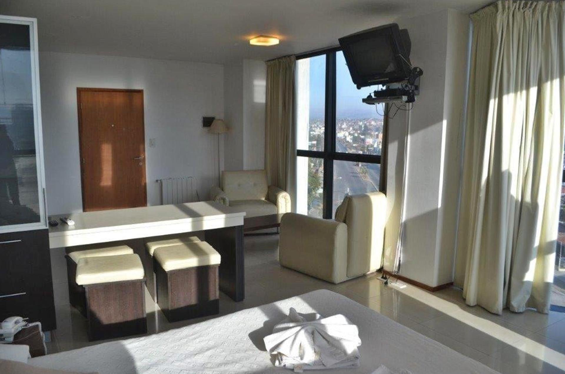 里维埃拉塔楼套房公寓式酒店 维拉卡洛斯帕兹 外观 照片